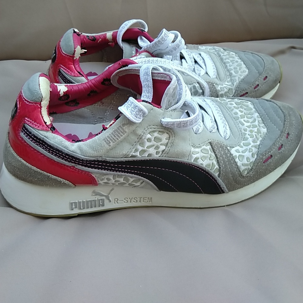 Puma mens size 7 used